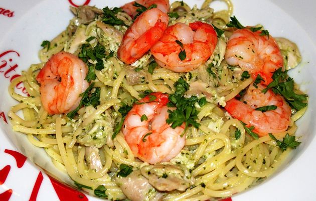 Pâtes au poulet et aux crevettes