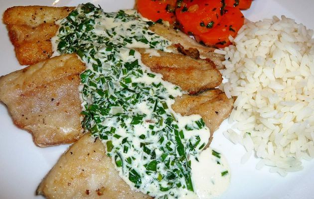 Filets de bondelle du lac et sauce aux herbes