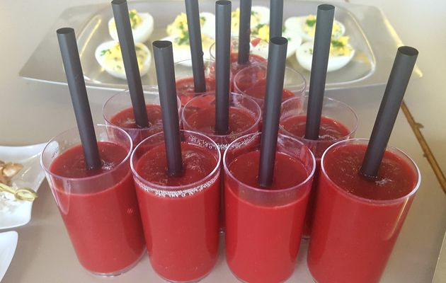 Soupe de betterave froide épicée au gingembre