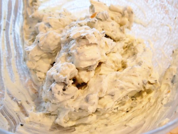 Club sandwich au roquefort, pomme et noix