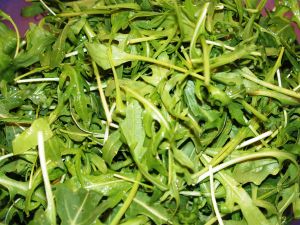 Pâtes à la rucola et aux tomates cerises