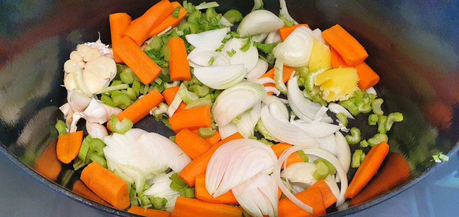 Jarrets de porc braisés, sauce à l'Epoisses