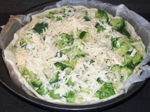 Quiche au saumon et brocoli