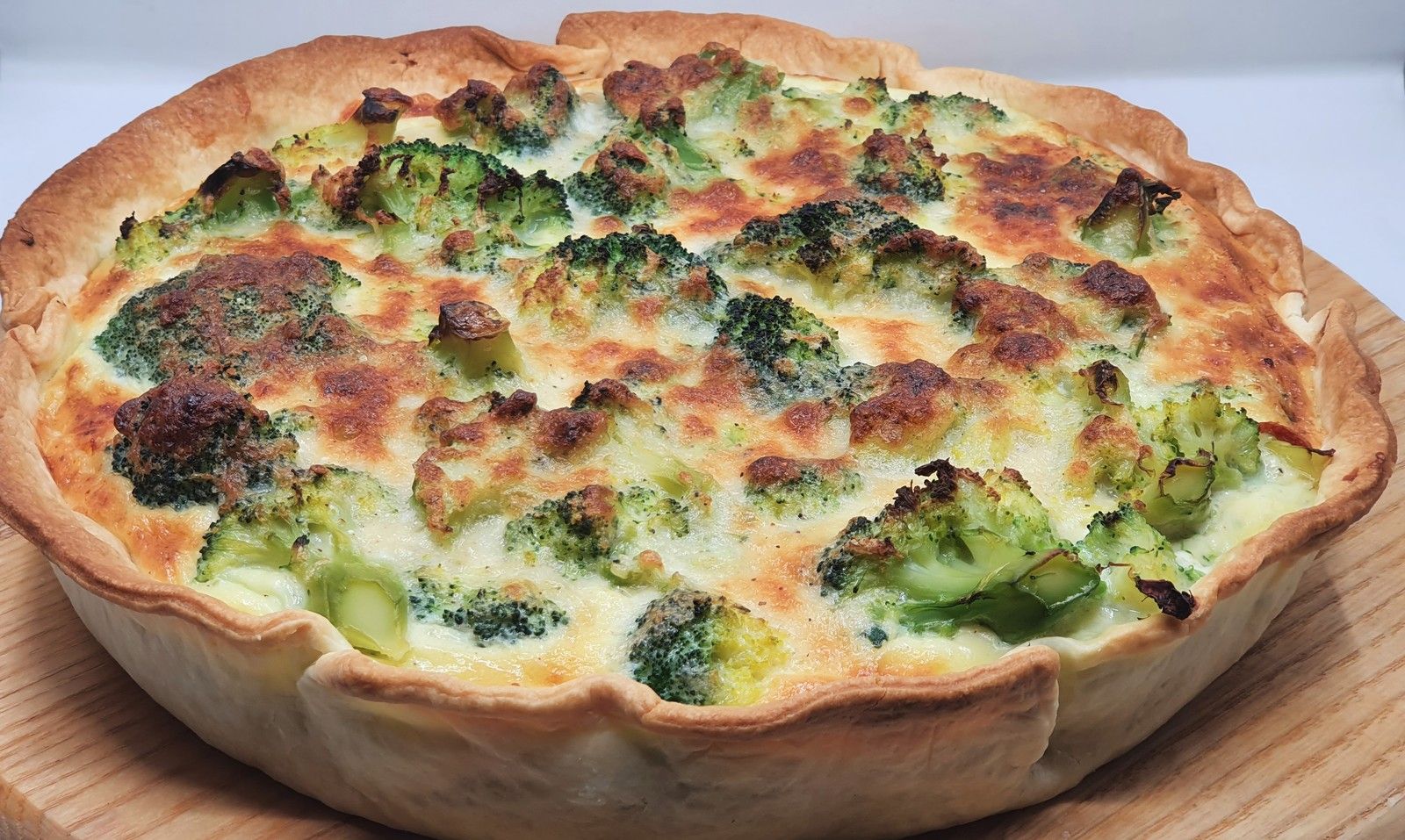 Quiche au saumon et brocoli